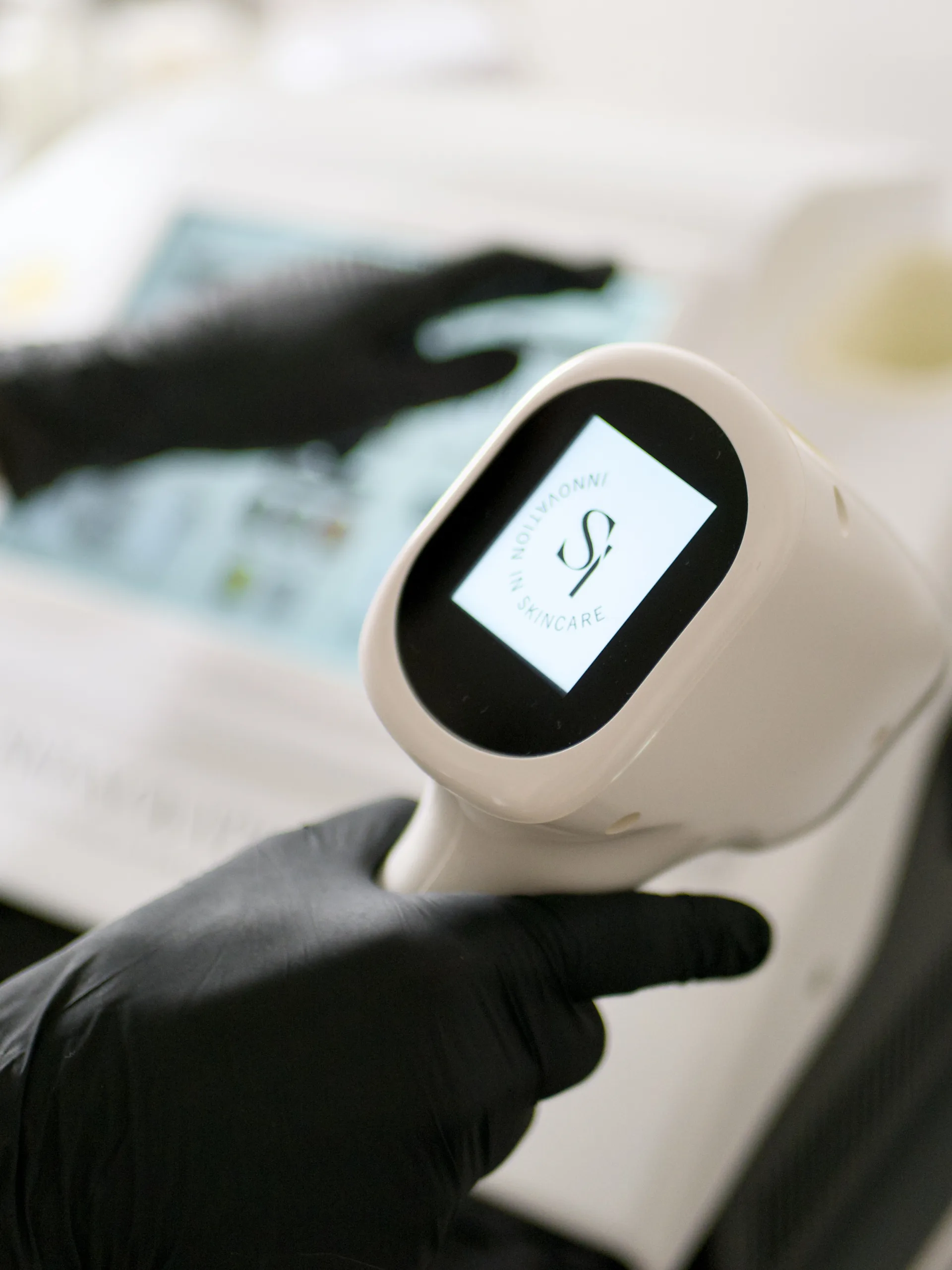 A SkinoWave 4X ergonomikus kezelőfeje közelről